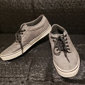 Vans off the wall size 12